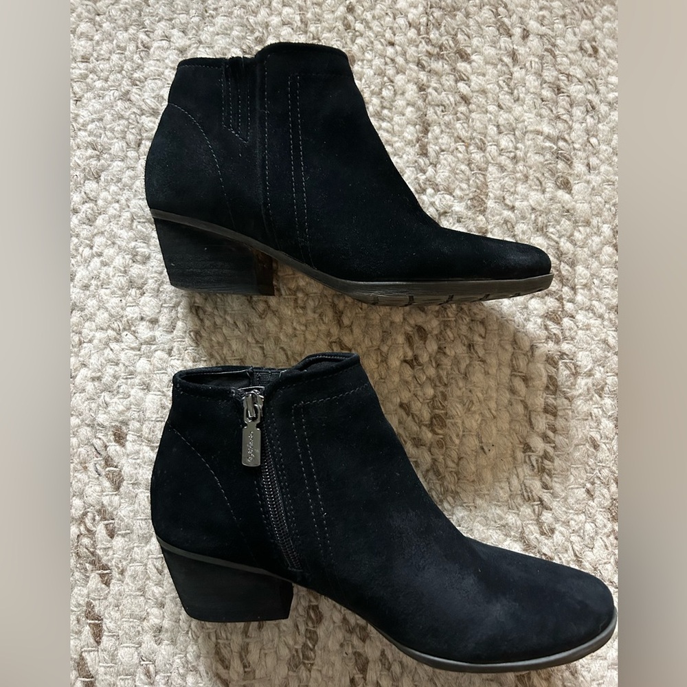 Blondo Valli waterproof booties Black suede